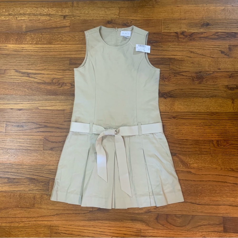 Girls Place Khaki Tan School Uniform Dress w/ Pleated Skirt Sleeveless NWT
Large